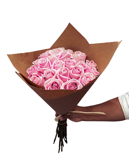 Dozen Light Pink Roses
